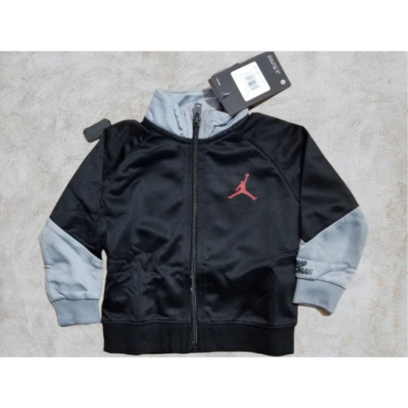 Jordan Infant MVP Tricot Set Tracksuit Boy 12 Month Black/ Gray NWT - Picture 5 of 7